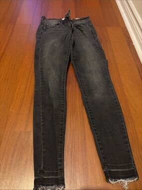 High-Rise Black Skinny Jeans woman